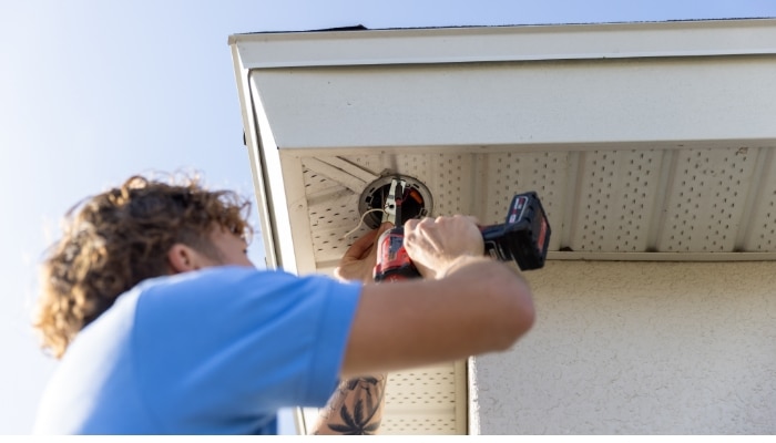 Electrical Repair Exterior Of Home